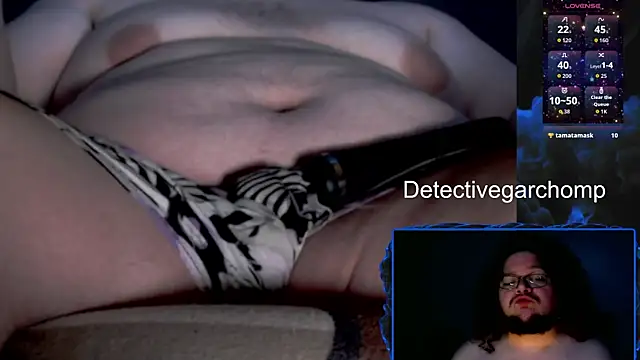 DetChompy élő XXX-chatje