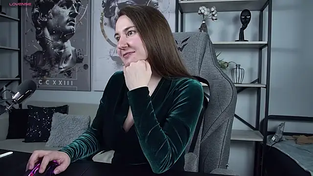 Golden_Dragon Live XXX-chat