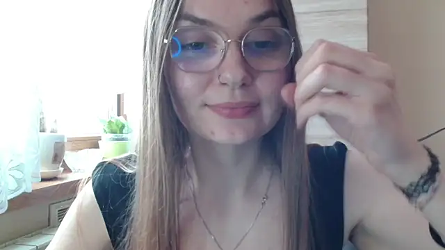 LooveELLYx Live XXX-Chat