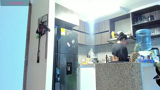 Bessie32 Live XXX-Chat