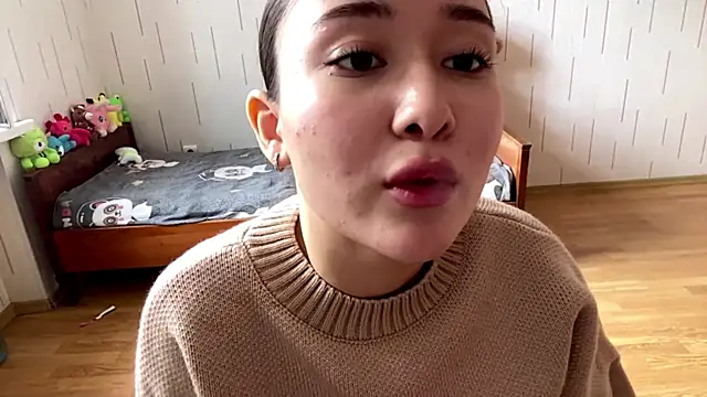 YourMiIan Live XXX chat