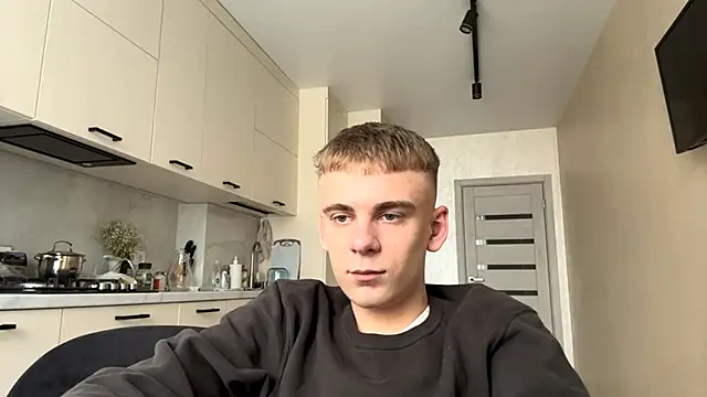 SoloFury Chat XXX in diretta