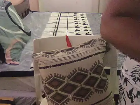 Živý XXX chat raveena_hot