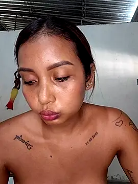 Genesis_18_ Chat XXX in diretta