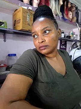 Goddess_of_Hearts Adlı Modelin Canlı XXX Sohbeti