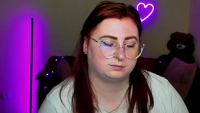 XXX chat uživo modela Alicia_love00