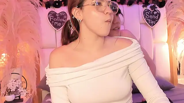 Daphne_And_Roger Obrolan Langsung XXX