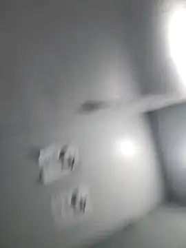 Pokazy przed kamerką – kertiiis