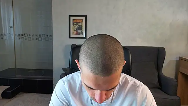 دردشة KaydenDrew الجنسية المباشرة