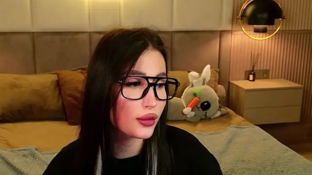 Chat XXX en directo de EmmaLawrens