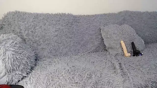 Онлайн чат XXX LivelyMia