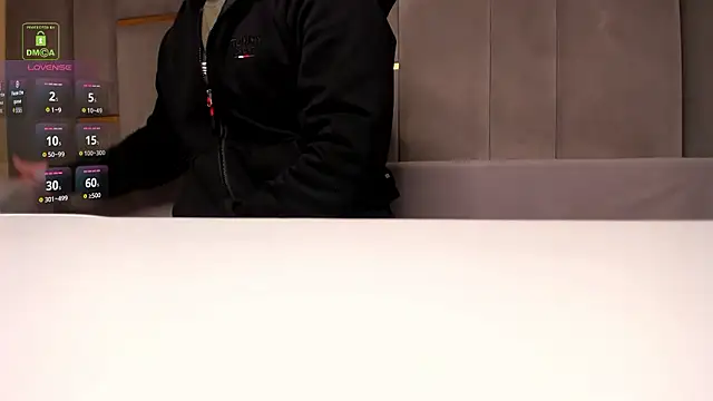 BrandonNorris 网络视讯表演