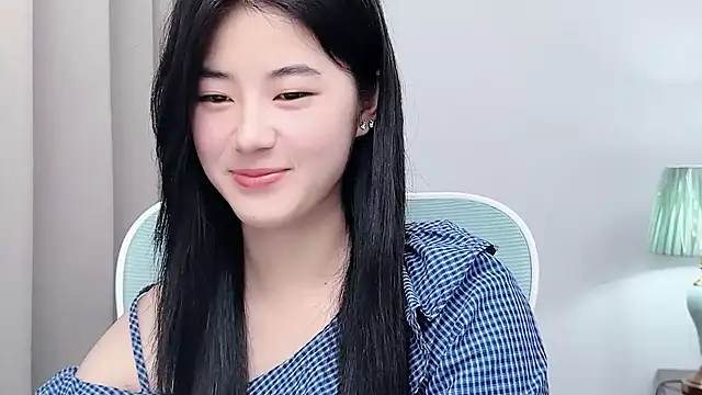 Nicole20266 Chat XXX in diretta