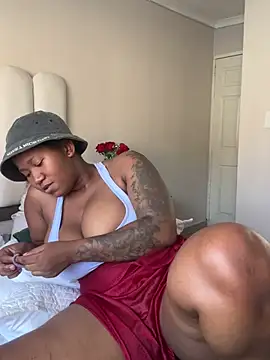 Brandyy23 Chat XXX in diretta