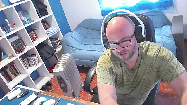 ravingr4d4 Live XXX-chat