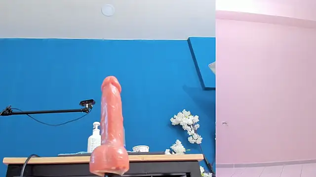 letty_straus 即時 XXX 聊天