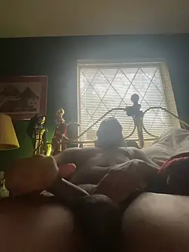 sukisnpaii Show in webcam