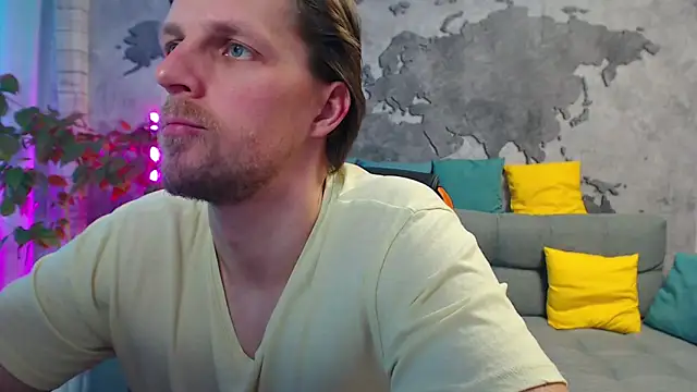 VikingChrisss Adlı Modelin Web Kamerası Şovu