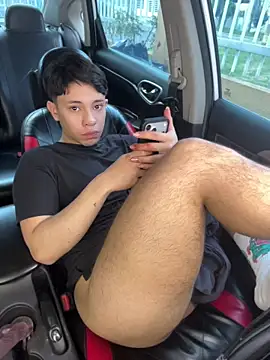 โชว์เว็บแคมของ Noah-ledom