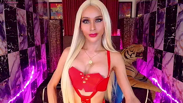 SeductiveSamanthaTS Webcam show