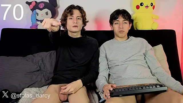 Darcy_and_Stolas Show in webcam