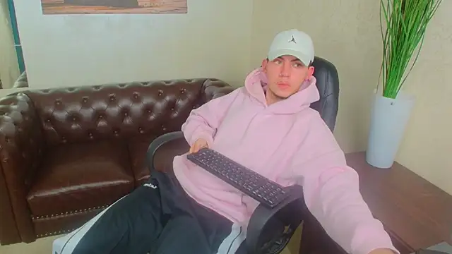 Chat XXX en directo de KrewVaughn