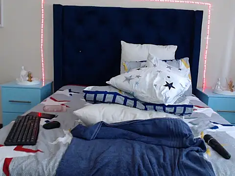 QUEENMANDYY – Naživo XXX chat