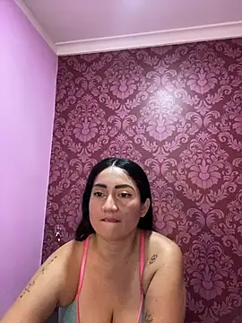 แชท XXX สดของ juliana_diaz