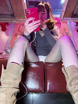 Czat XXX na żywo – littleqiu