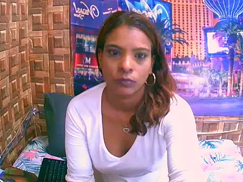 IndianSexyAss Chat XXX in diretta