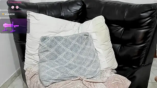 XXX chat uživo modela korayma_torres