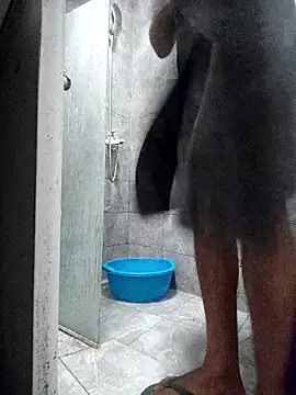 Show modela Nishu12356g na web-kameri