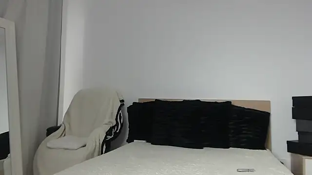 Layla23a Chat XXX in diretta