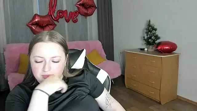 GirlPlayer: онлайн-секс-чат