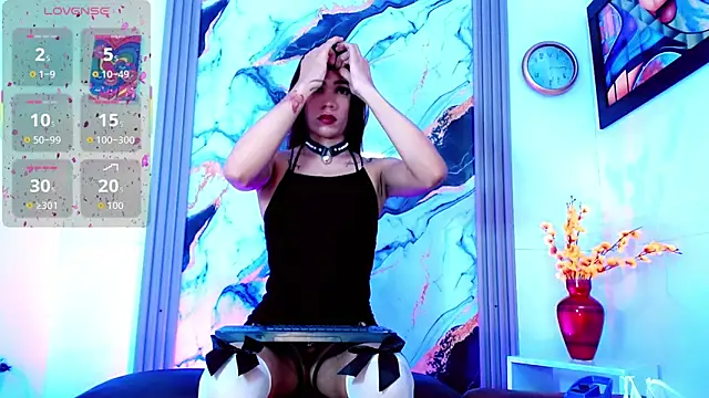 Mia_Colucci- – webcam-show