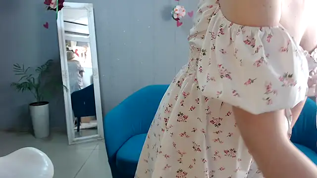 Sunny_blond Chat XXX live