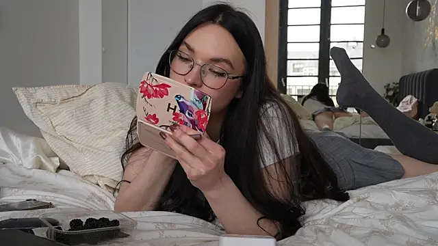 ibiddi 现场XXX聊天