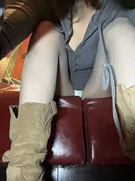 littleqiu's Webcam Show