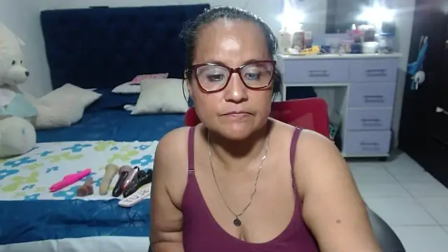 Chat XXX ao vivo de pervert_mommy_