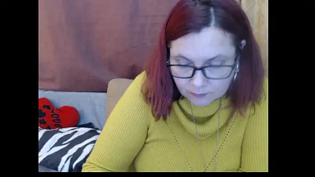 PlayfullMature Chat XXX in diretta