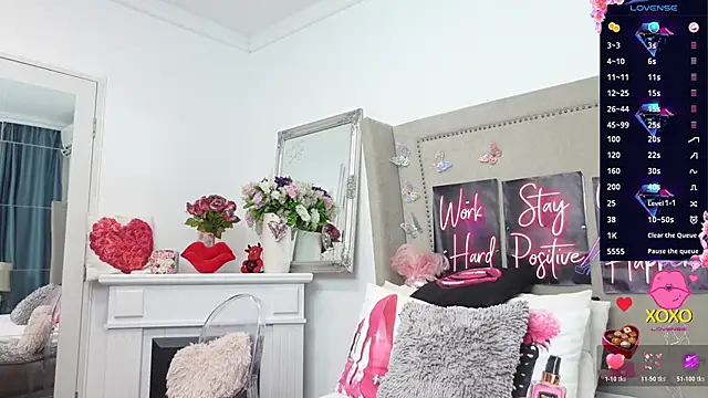 LexyRene: απευθείας συνομιλία ΧΧΧ