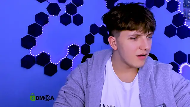 travis_wolf_ Live XXX-Chat