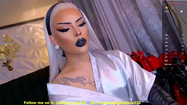 Онлайн чат XXX CherryHarper