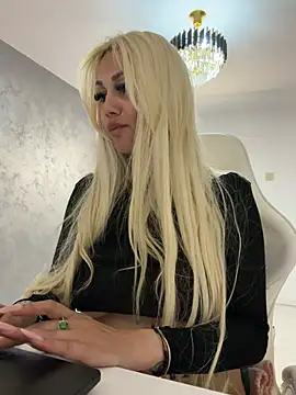 SonyaJoy Chat XXX live