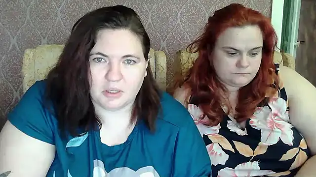 AmirahLaveyQx: διαδικτυακό σόου στην κάμερα