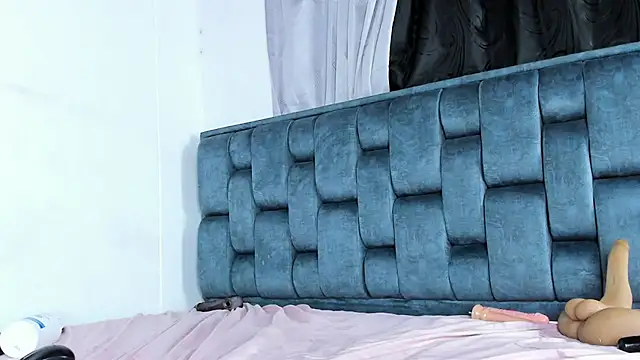 Emma_Evelyn – Live XXX-chat