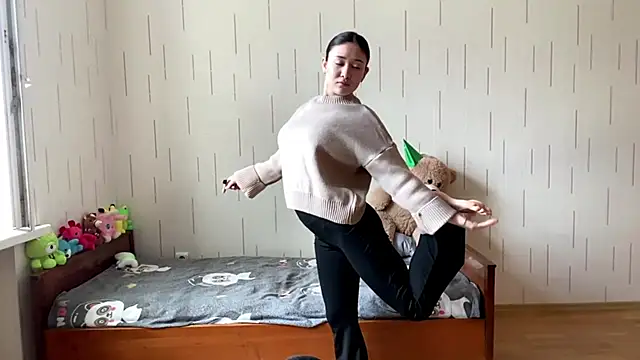 YourMiIa – Live XXX-chat