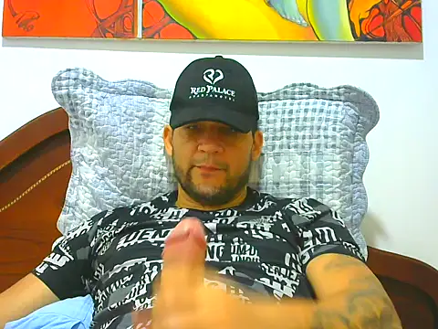 Show modela altenori na web-kameri