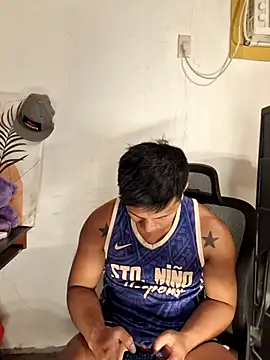 Chat +18 de Felix_Asher ao vivo