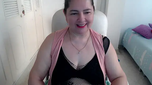 Онлайн чат XXX leonela_69